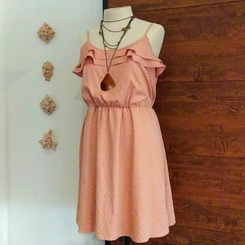 NWT ADORABLE LAURED CONARD DRESS IN SOFT SALMON
